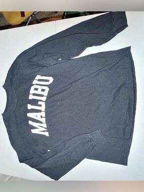 J Galt Long Sleeve Malibu Graphic Tee Size M/L